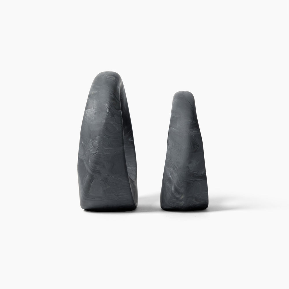 
                  
                    Swirl 4/7 lbs, Black Marble Set of 2
                  
                
