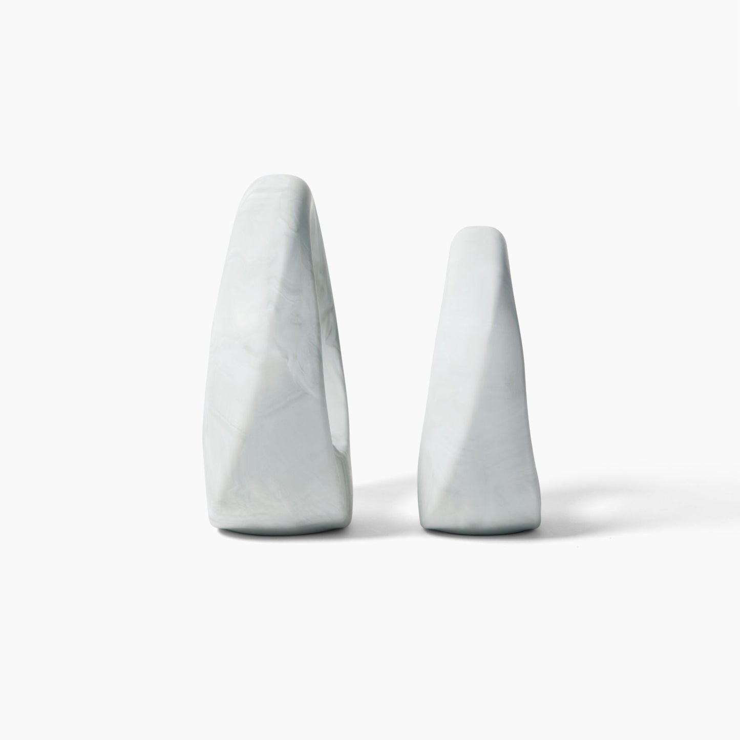 
                  
                    Swirl 4/7 lbs, White Marble Set of 2
                  
                