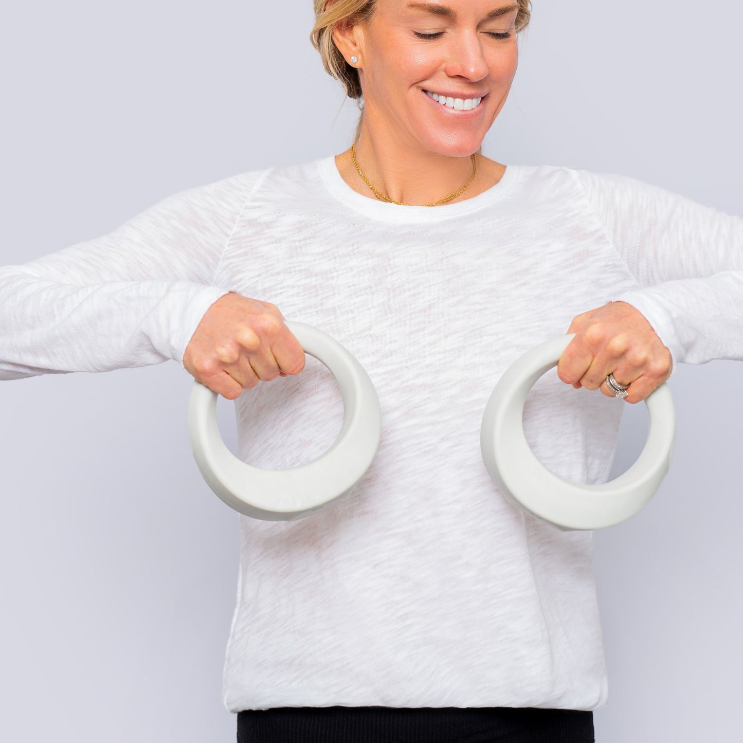 
                  
                    Swirl 4 lbs, White Marble Set of 2
                  
                