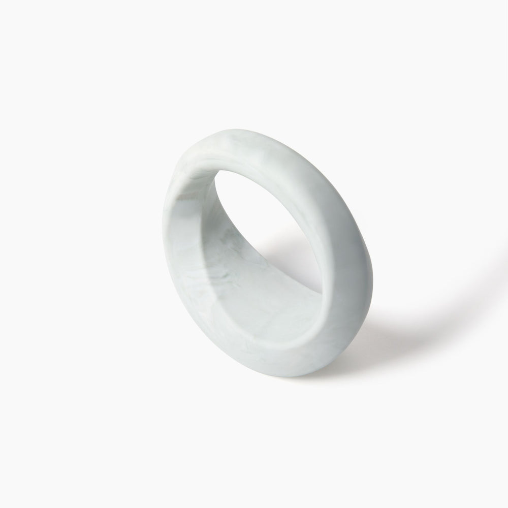 
                  
                    Obshay Swirl 4 lbs White Marble top view
                  
                